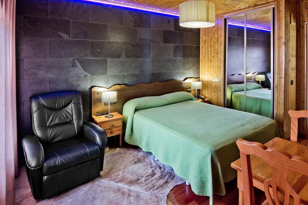 Hotel Dona Blanca الباراثين الغرفة الصورة
